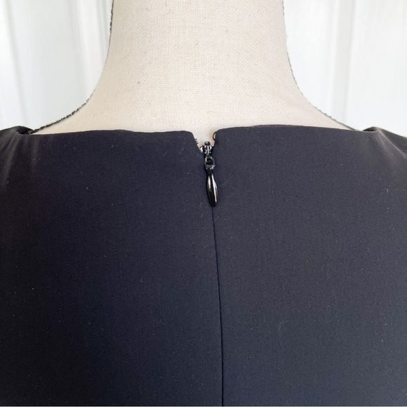 Giani Bini Size 0 Black Evening Dress with French Angle Cut Delicate Lacy Detail - Picture 10 of 13